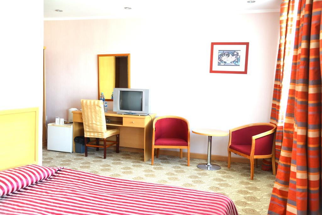 Zaluuchuud Hotel Oulan-Bator Chambre photo